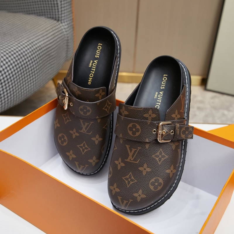 Louis Vuitton Slippers